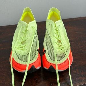 ZOOM X RUNNING SNEAKERS